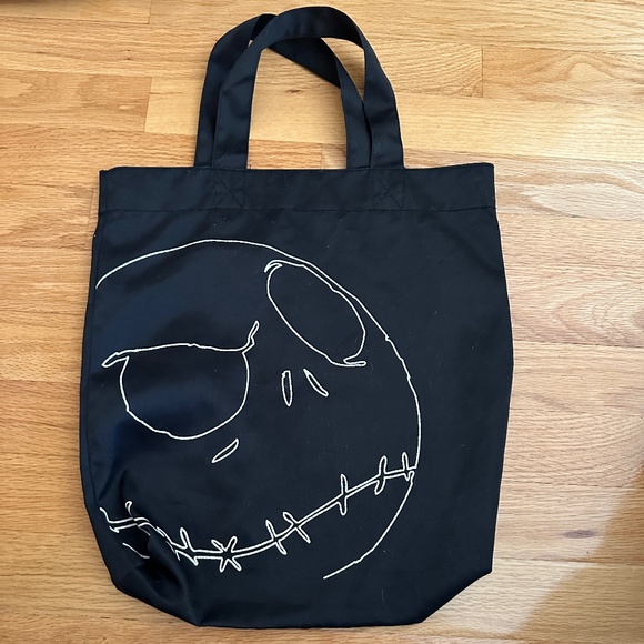 Disney Tim Burton's Nightmare Before Christmas Top Hat, Tote & Suspenders - Picture 5 of 16